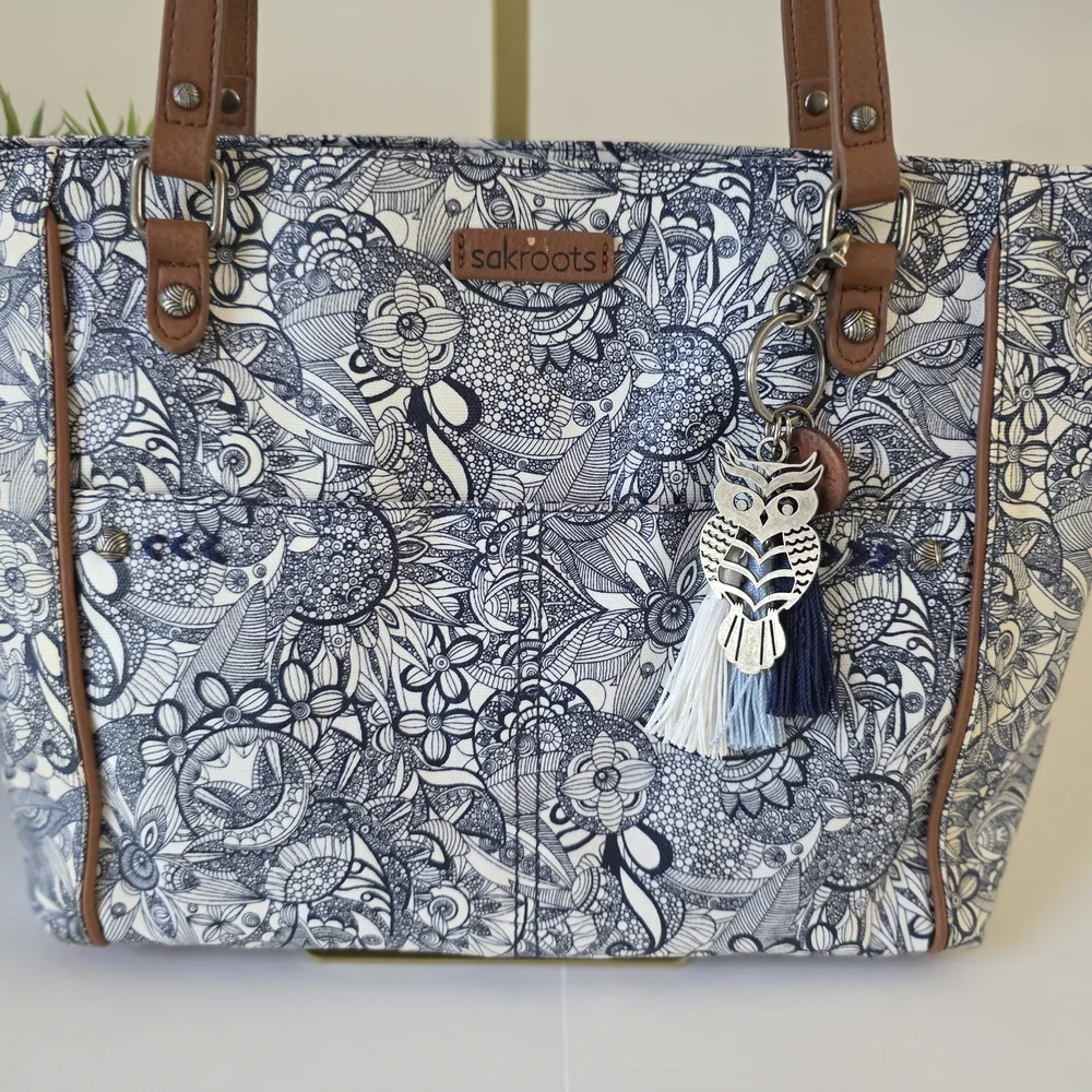 Sakroots metro tote